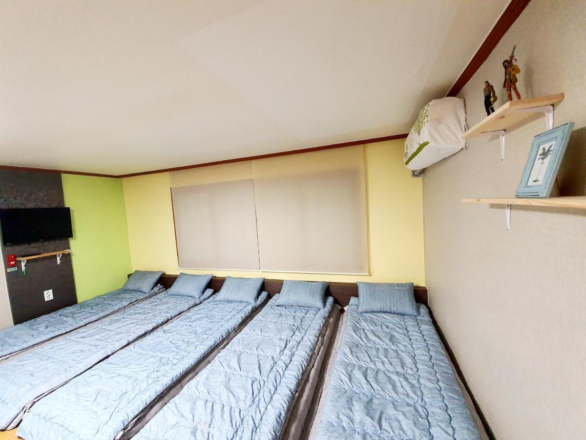 Twin Panda Guesthouse سيول المظهر الخارجي الصورة