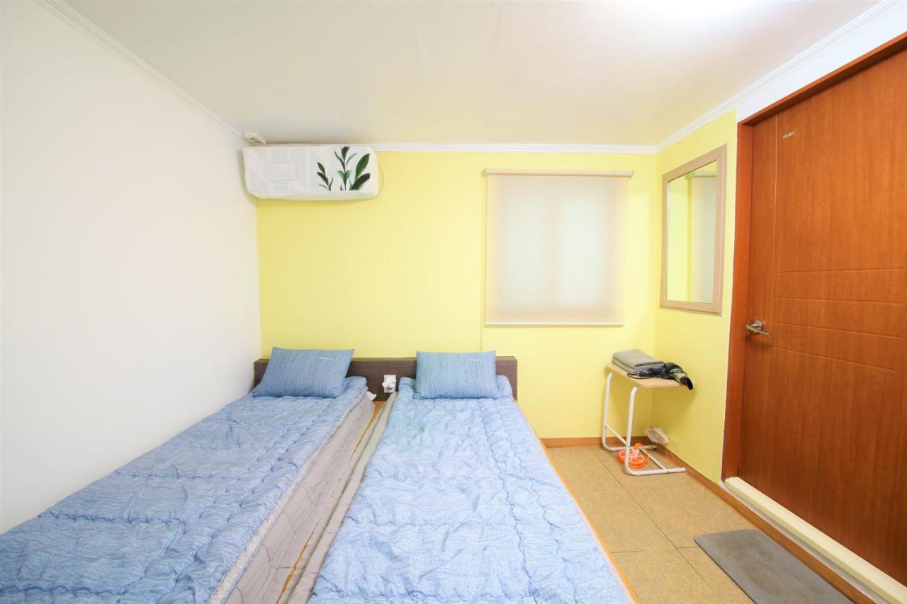 Twin Panda Guesthouse سيول المظهر الخارجي الصورة