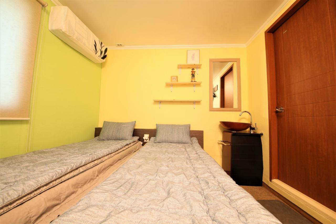Twin Panda Guesthouse سيول المظهر الخارجي الصورة