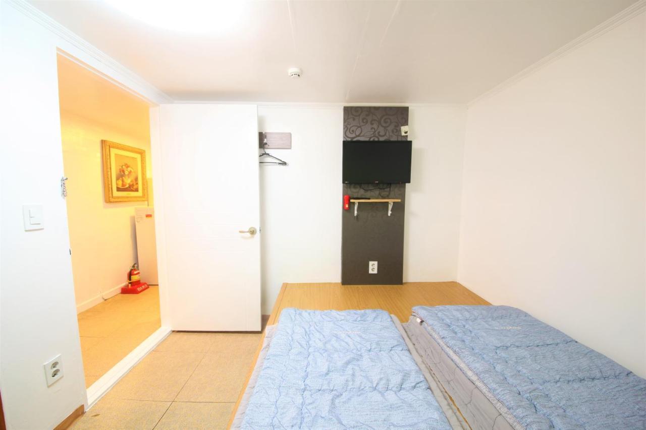 Twin Panda Guesthouse سيول المظهر الخارجي الصورة